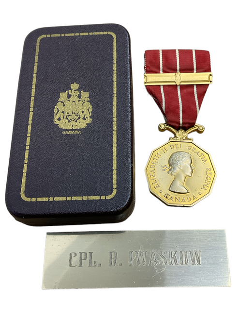 Canadian Forces Decoration Medal CD & Bar Cpl Iwaskow