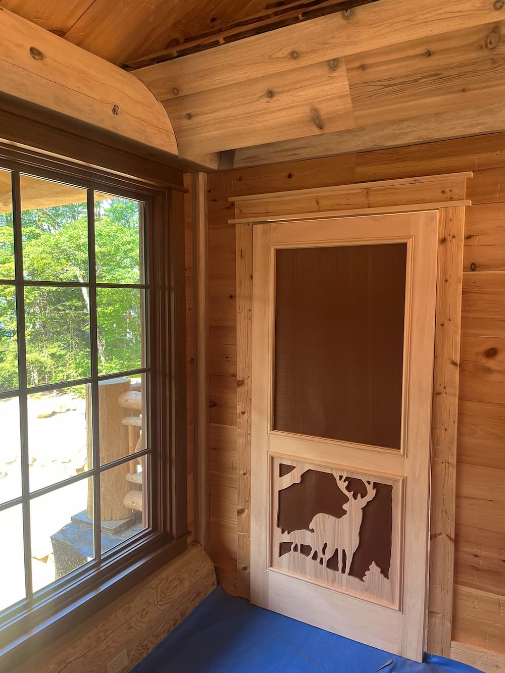 Whitetail Wooden Screen Door