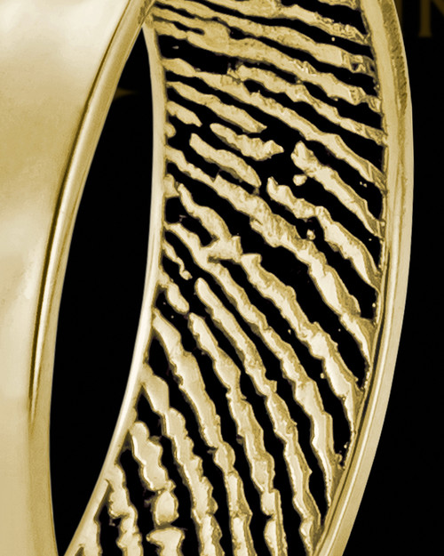 Ladies Solid 14k Gold Hammered Thumbprint Ring