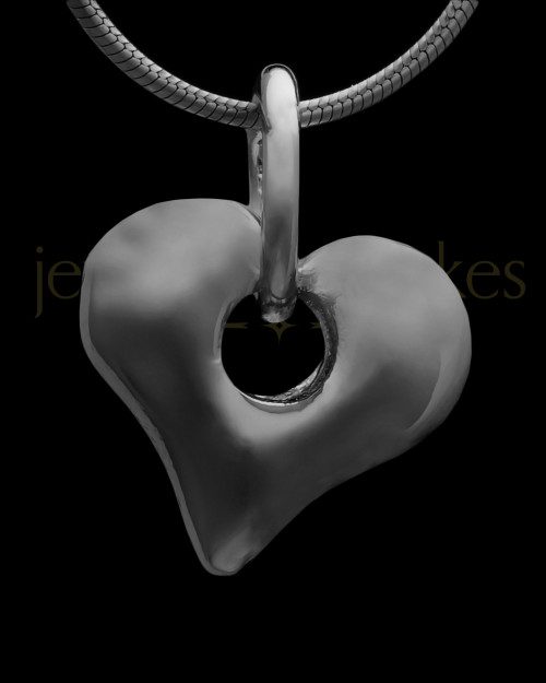 Black Plated Stylish Heart Permanently Sealed Jewelry