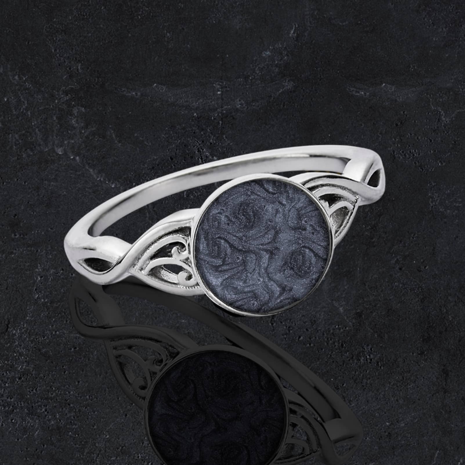 Ladies Abigail With Graphite Silver Ash Ring