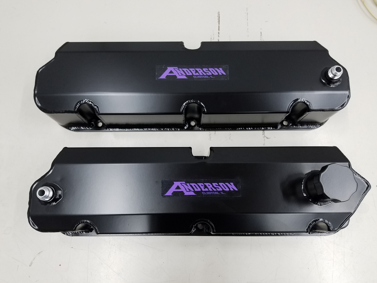 mustang valve covers