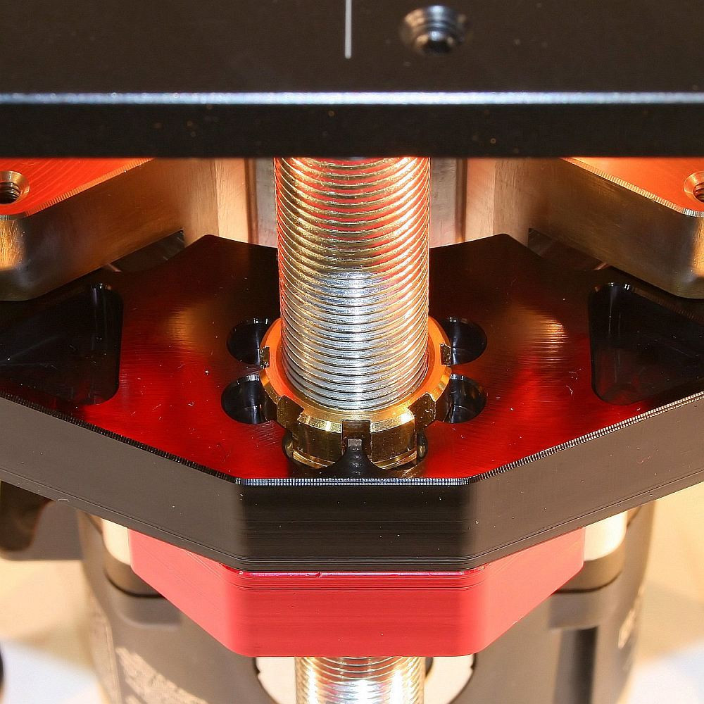 JessEm 02120 Mast-R-Lift II Router Lift -- Fits Over 18 Router Motors Out of the Box+ Whiteside 501 Roundover set