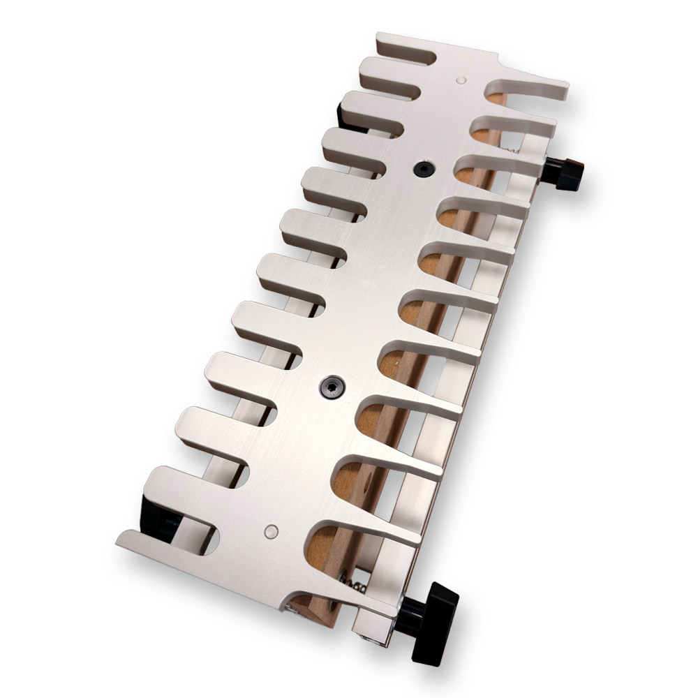 Sommerfeld's Dovetail Jig Cut dovetails on your Router Table or