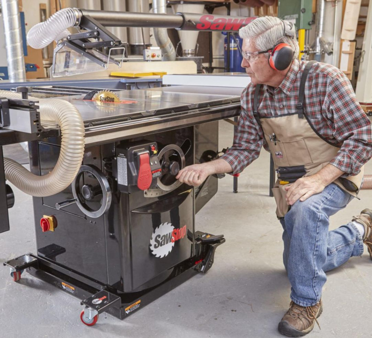 SawStop MB-IND-000 Industrial Mobile Base for your ICS table saw