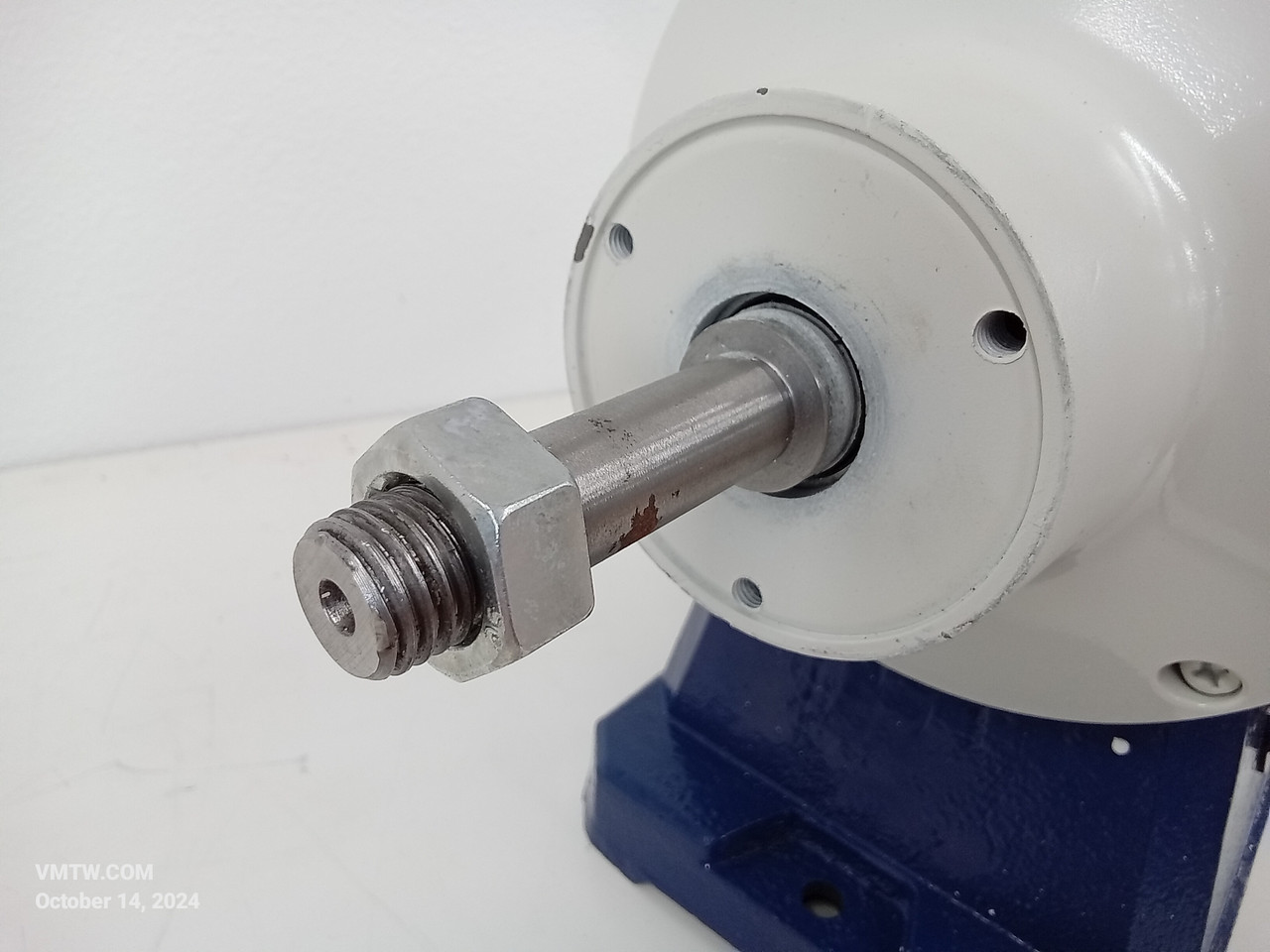VMTW 80 and 180 grit 8 inch CBN Grinding Wheels on a RIKON Power Tools 80-808M 1 HP  Slow Speed Bench Grinder