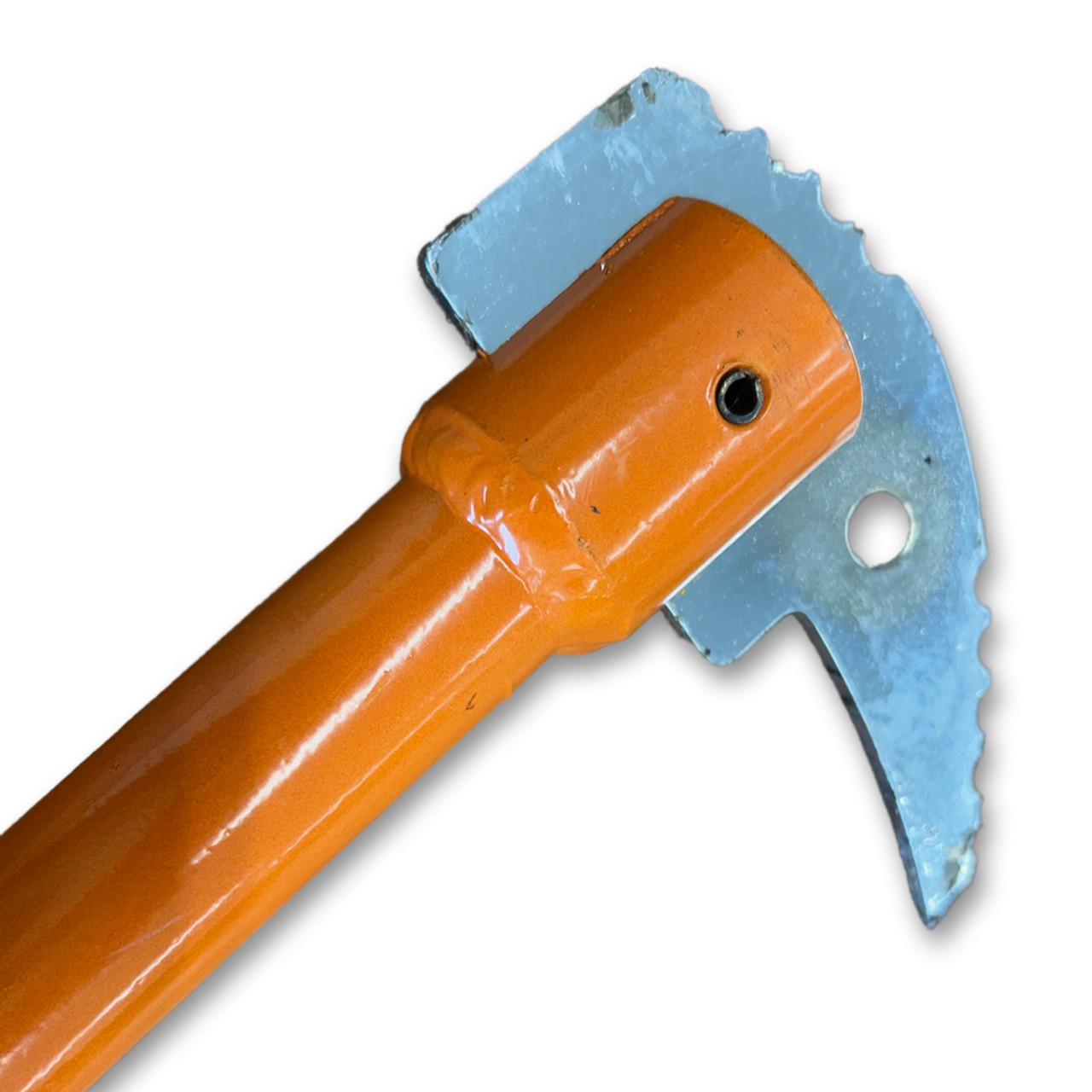  Viking Woodsman 33 inch Aluminum Handle Hookaroon. All new design with hardened steel tip and ergonomic handle. Great chainsaw companion for the Wood cutting Lot. Save your Back and Legs