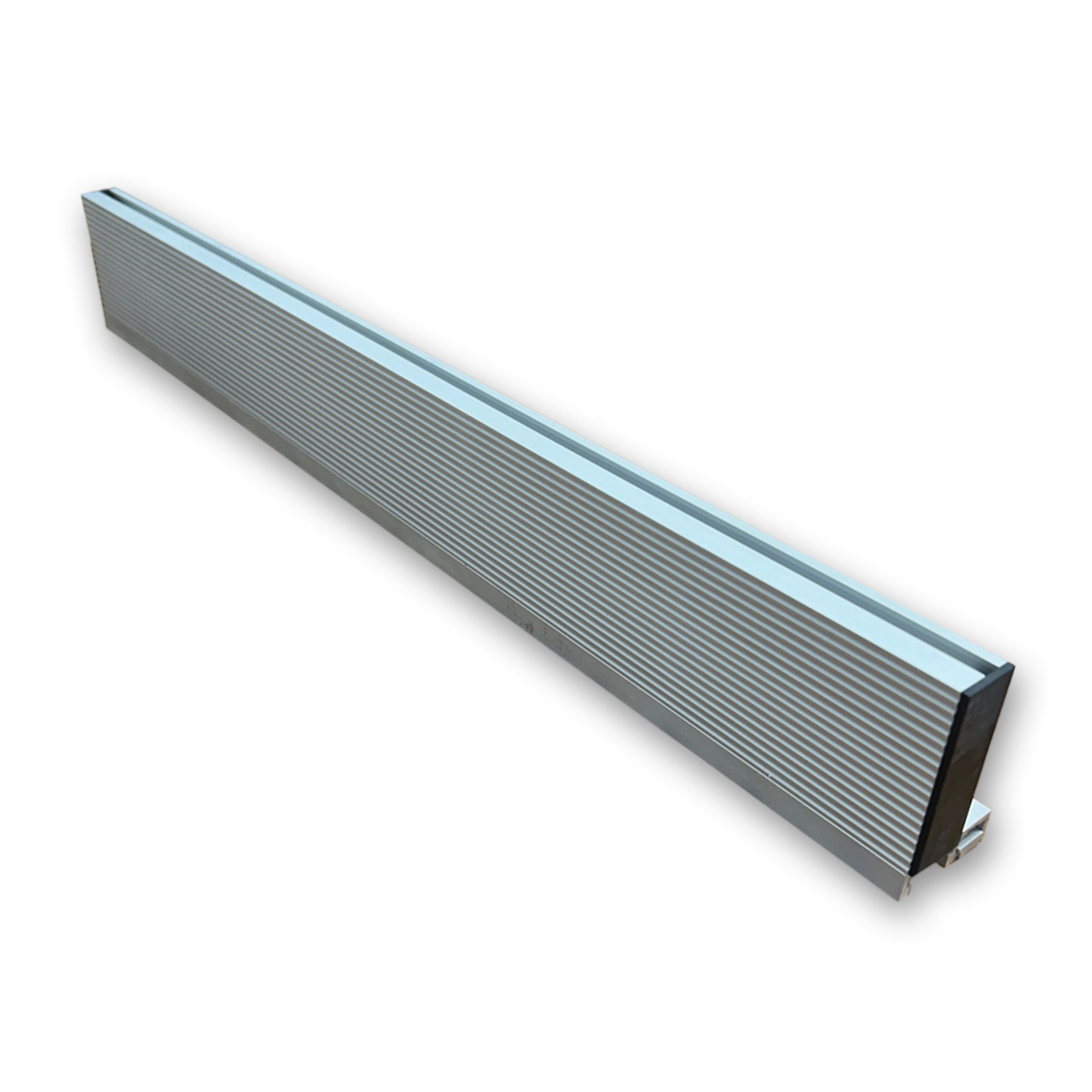 Outlet-VMTW-GC22062709-B*