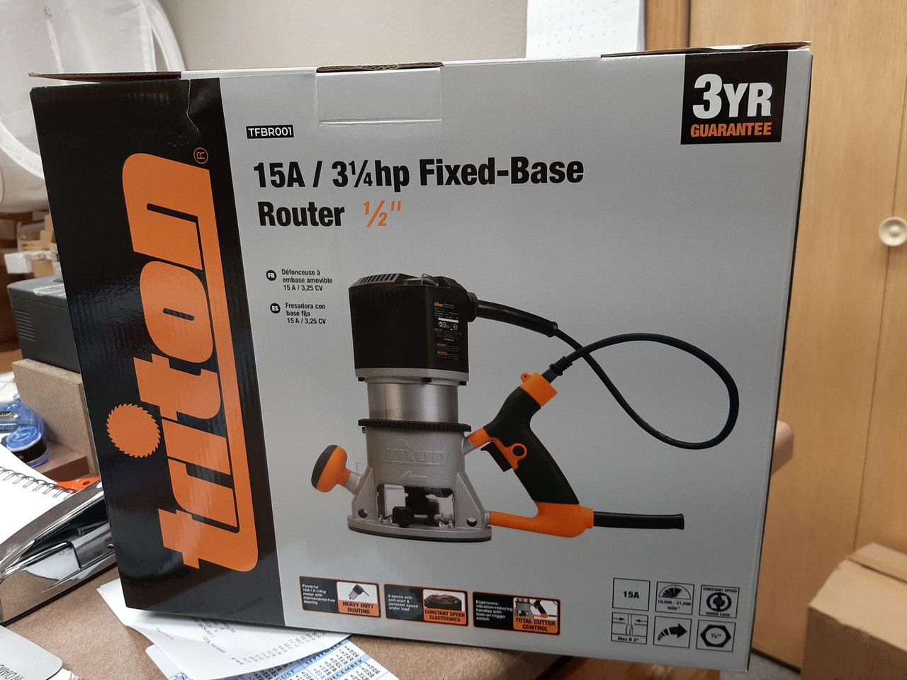 Triton TFBR001 3-1/4 HP  Soft Start 15A Fixed-Based Router Replacement for PC7518 PC7519 in router Lift