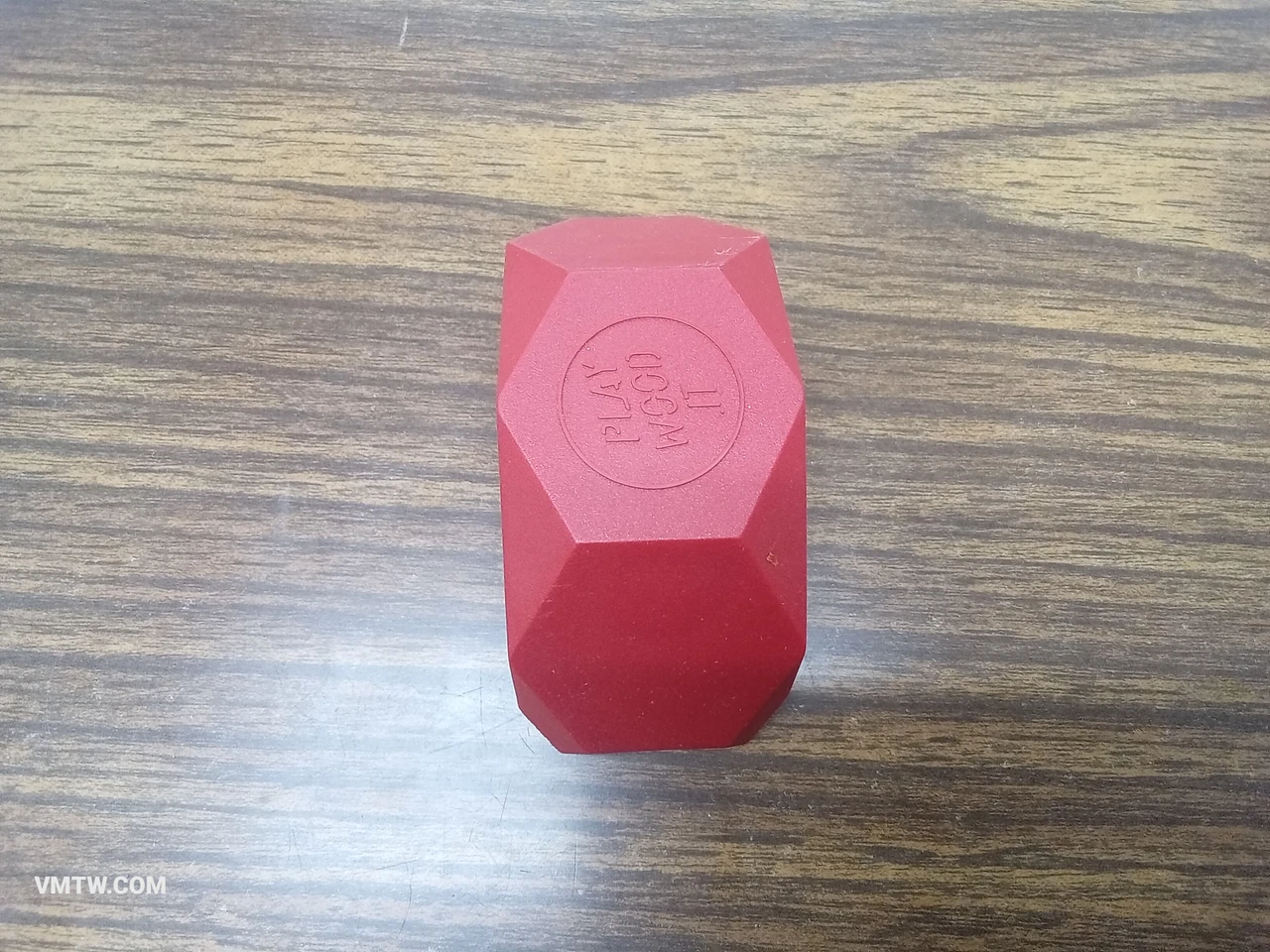 PlayWood 4pcs 90 connectors. Hi-tech plastic clamps for joining wood panels of 3/4 inches. Ideal for DIY: create furniture for your home, garden, office, kidsroom and setup events (Red)