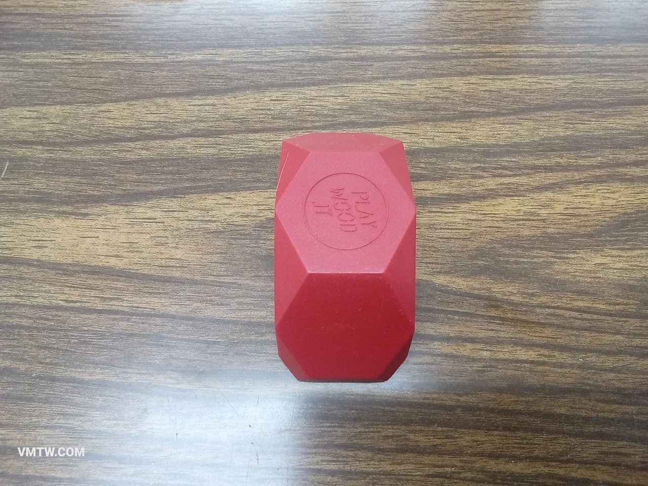 PlayWood 4pcs 90 connectors. Hi-tech plastic clamps for joining wood panels of 3/4 inches. Ideal for DIY: create furniture for your home, garden, office, kidsroom and setup events (Red)