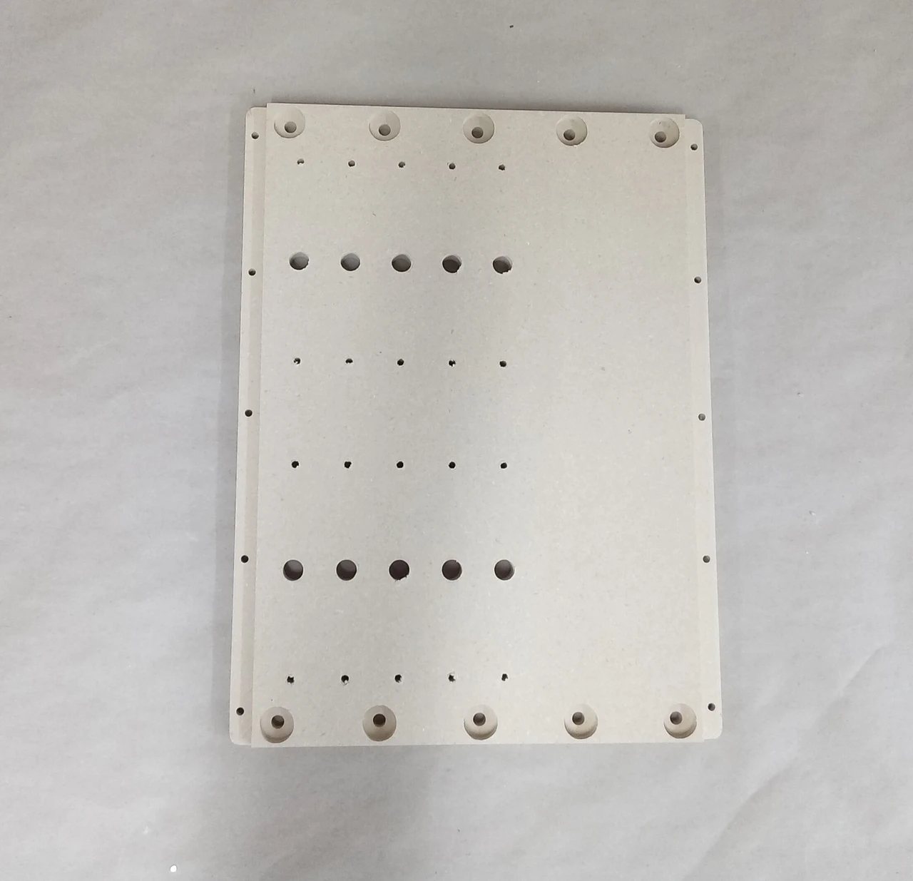 INCRA Large Build-It Panel for Woodworking Jigs & Fixtures (11-3/4" x 15-1/2")
