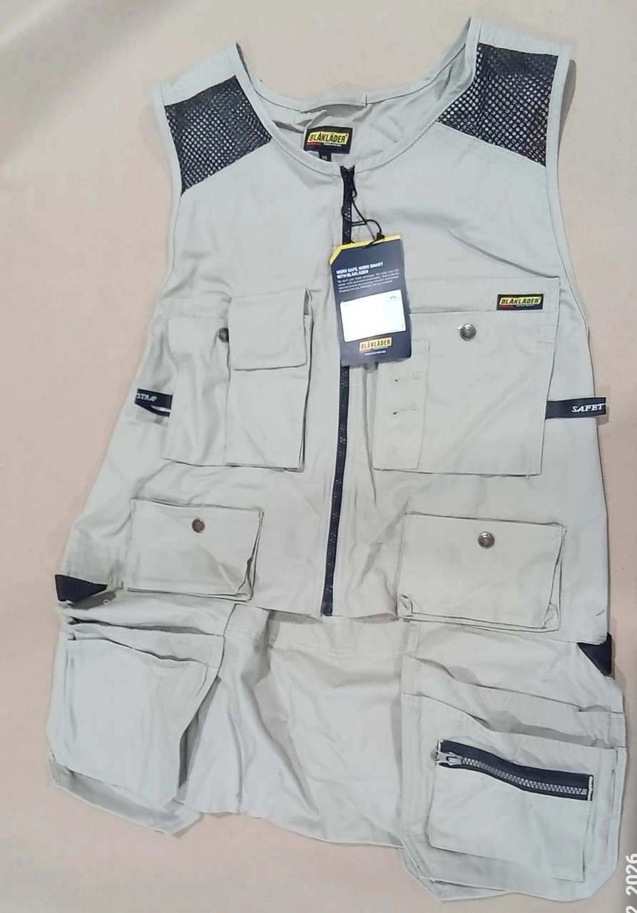 Blaklader Workwear Kangaroo Craftsmen Mesh Vest. Color: Stone. Size XXL