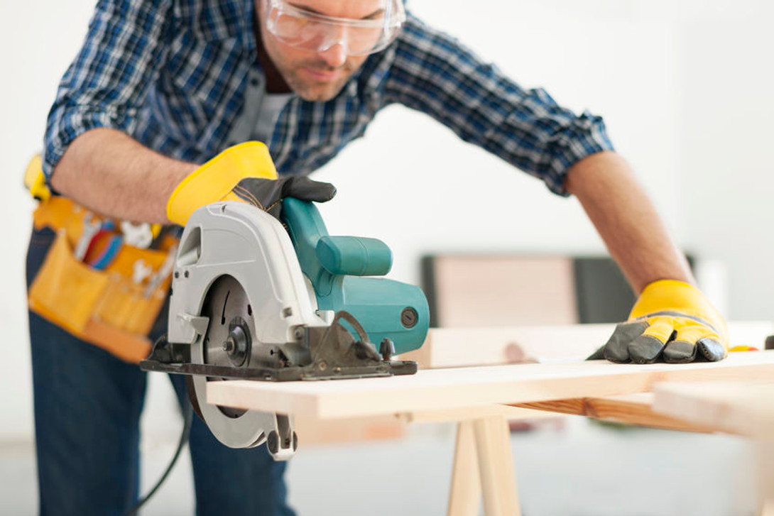 Top 6 Safety Tips for Woodworkers Top 6 Safety Tips for Woodworkers