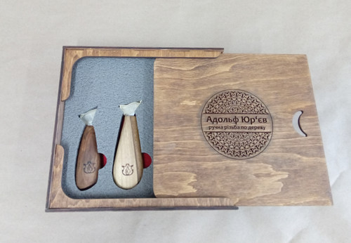 STRYI Chip carving set for experienced carvers as well as new to the hobby. Short tools from  Master carver Adolf Yurev (AY)