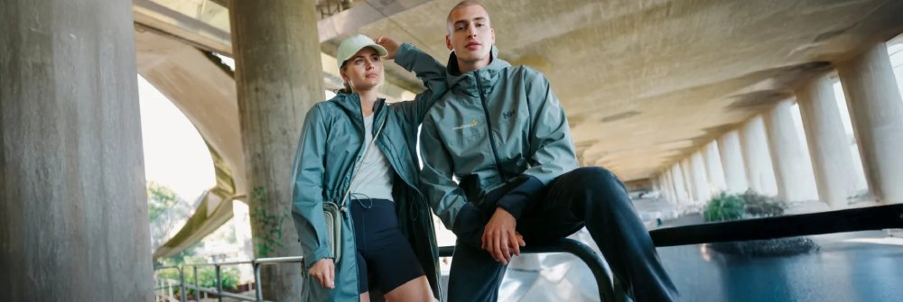 Helly Hansen Custom Logo