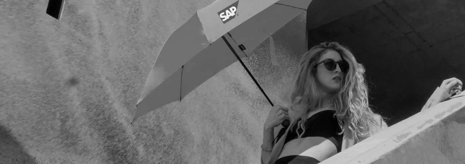 custom logo umbrellas banner
