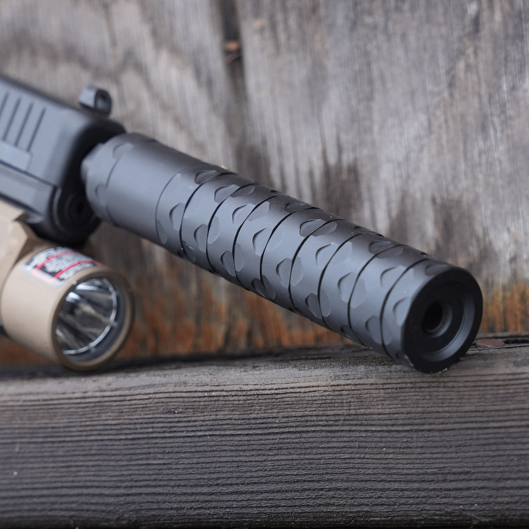 drop in barrel pointing right