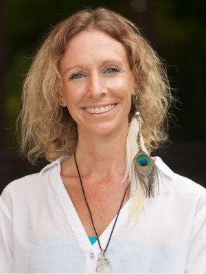 Natalie Namaste 2027
