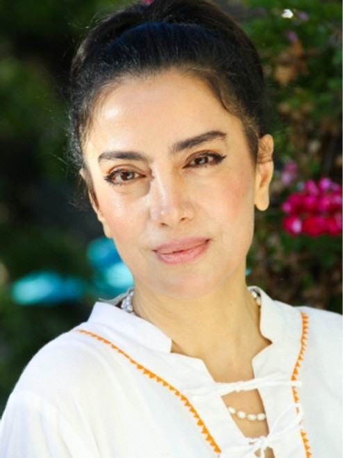 Dr. Atousa Mahdavi 2024