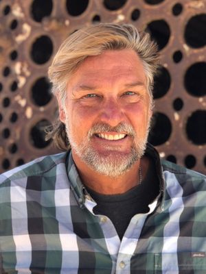 brad-olsen-300x400.jpg