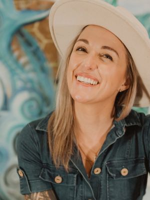 justine-serebrin-300x400.jpg justine-serebrin-300x400.jpg
