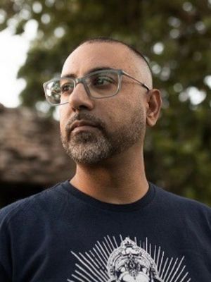 neil-gaur-300x400-2.jpg neil-gaur-300x400-2.jpg