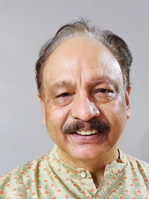 ravi-ratan-300x400.jpg ravi-ratan-300x400.jpg