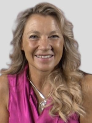 suzanne-ross-300x400.jpg suzanne-ross-300x400.jpg