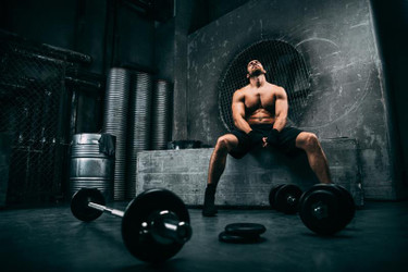 The Post-Lunch Crash That’s Sabotaging Your Gains (And How to Fix It)