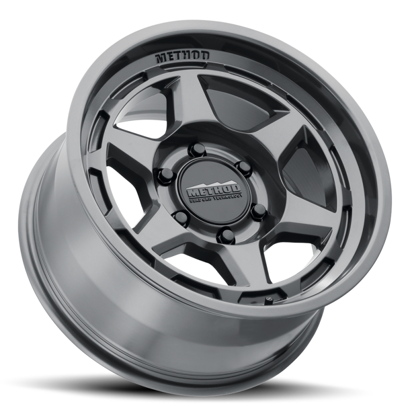 Method MR708 Bead Grip 17x8.5 / 0mm Offset / 5x5 BP / 71.5mm CB - Gloss Titanium - MR70878550800 Photo - Close Up