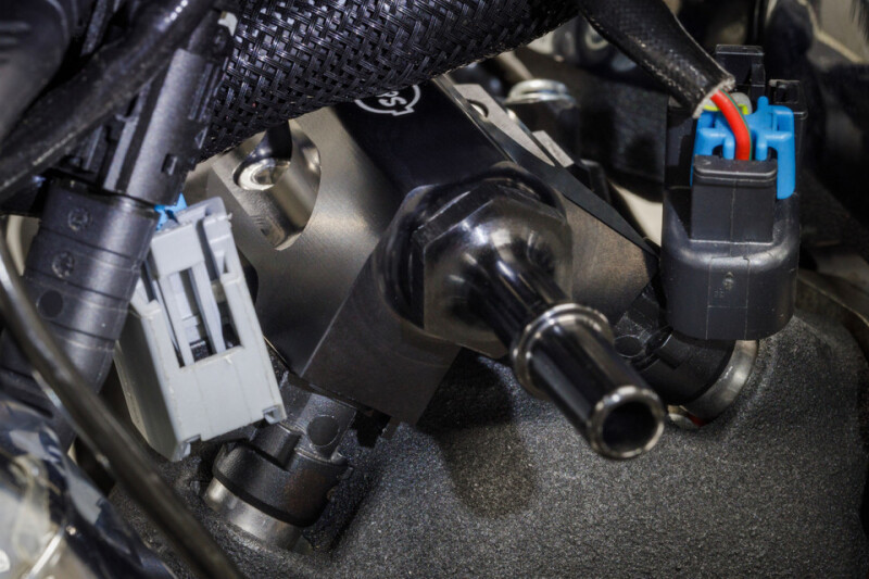 S&S Cycle 17-24 M8 Touring Models Billet Fuel Rail Kit - 160-0280 Photo - Primary