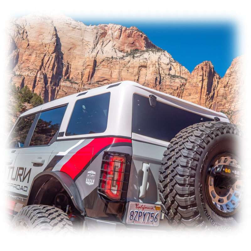 Turn Offroad 21-26 Ford Bronco Hard Top (4 Door) White/Badge Delete - HTBR-M4WBD Photo - Close Up