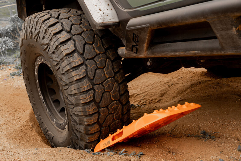 DV8 Offroad DV8 Xtract Mini Traction Board | Pair | Orange - RTB2-02OR Photo - out of package
