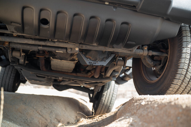 DV8 Offroad 2007-2018 Jeep Wrangler JK Dana 30 Front Differential Skid Plate - SPJK-11 Photo - out of package