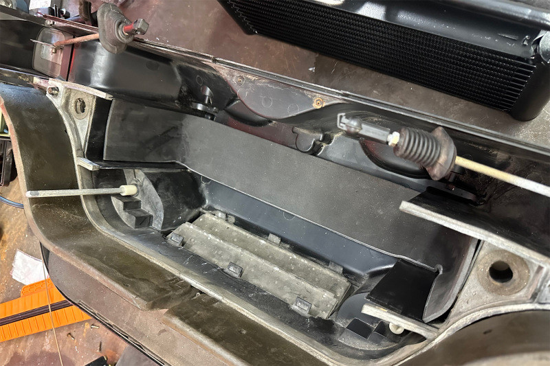 CSF Porsche 964 / 993 OEM+ Performance A/C Evaporator - 8368 Photo - Mounted