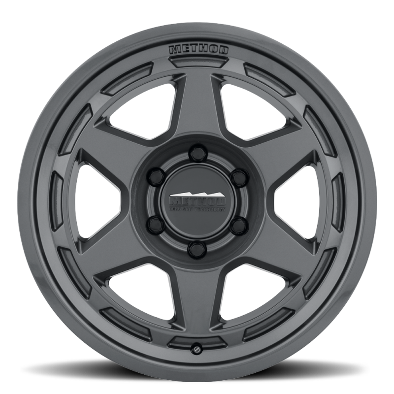 Method MR708 HD Bead Grip 18X9 +40mm Offset 5x120 72.6 CB - Gloss Titanium - MR70889052840H Photo - Close Up