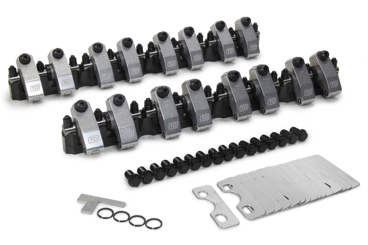 SBF Shaft Rocker Arm Kit w/Edelbrock Victor Jr Hd