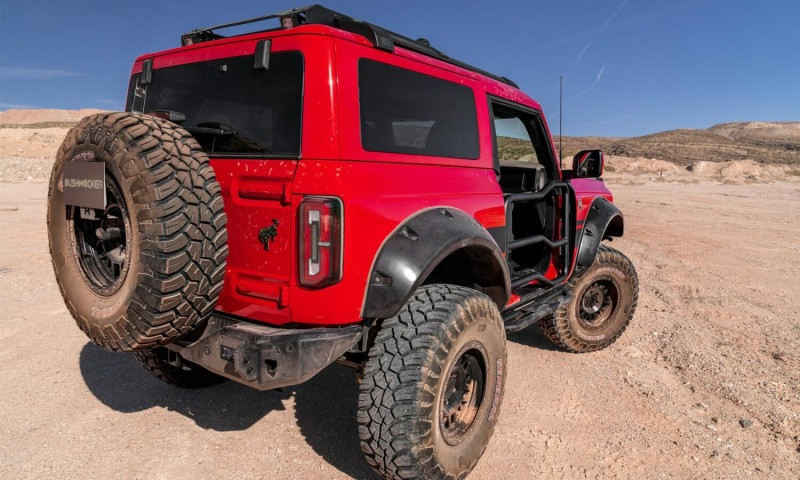 Bushwacker 21-22 Ford Bronco (2 Door) Pocket Style Fender Flares - 4pc Smooth - 20965-02 Photo - Primary