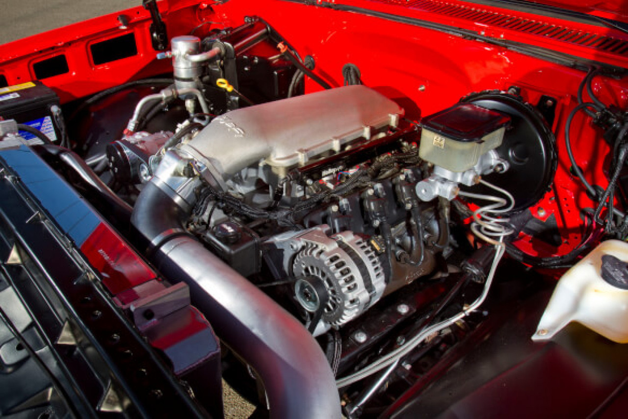 Holley Mid-Rise Intake - GM LS1/LS2/LS6 w/ 105mm Top (HOE-1300-127) Holley Mid-Rise Intake - GM LS1/LS2/LS6 w/ 105mm Top (HOE-1300-127)