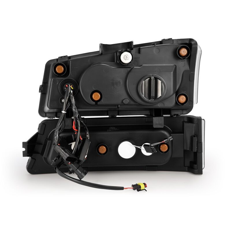 AlphaRex 03-06 Chevy Silverado 1500/2500HD/3500HD/Avalanche Chrome NOVA LED Proj Headlights - 880255 User 1