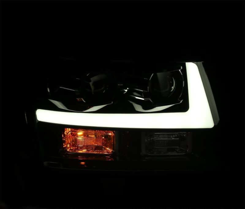 AlphaRex 07-14 Chevrolet Tahoe/Suburban LUXX Series LED Projector headlights Chrome w/DRL/Sequential - 880296 User 2