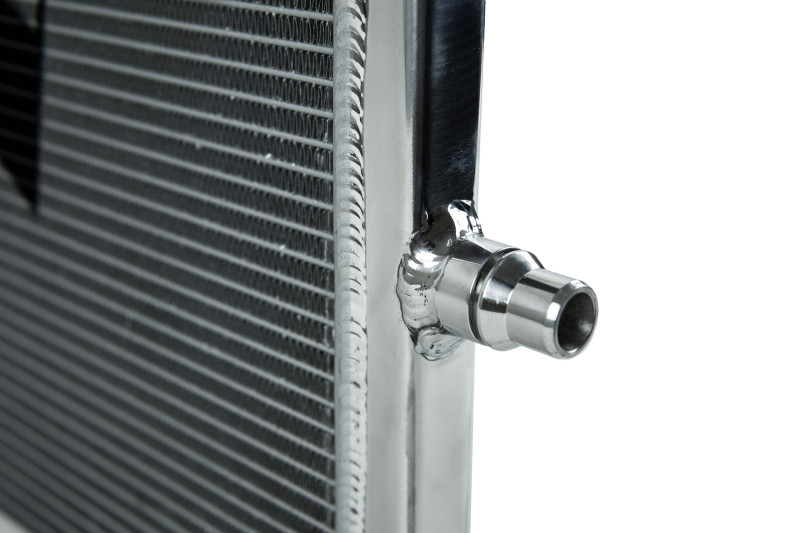 CSF Mercedes Benz E 63 / CLS 63 AMG Front Mount Heat Exchanger - 8197 Photo - Close Up