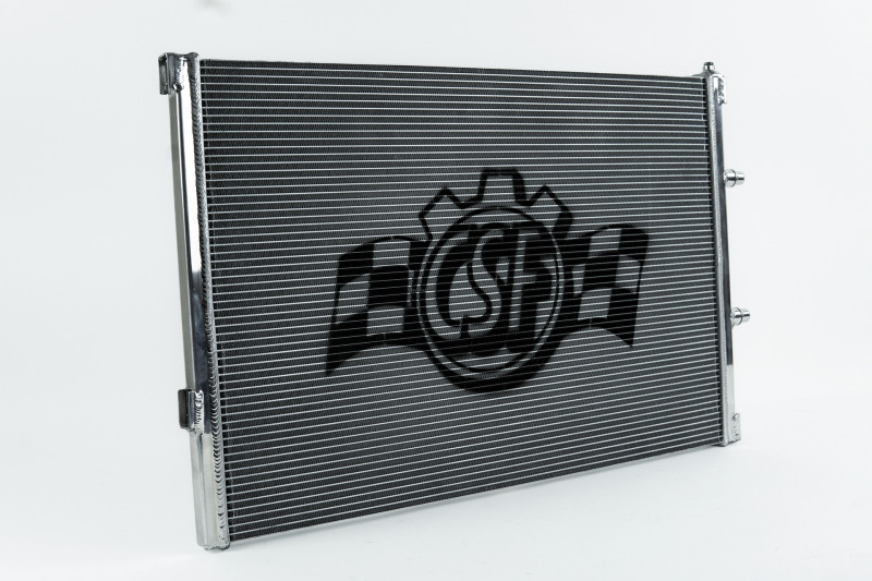 CSF Mercedes Benz E 63 / CLS 63 AMG Front Mount Heat Exchanger - 8197 Photo - out of package