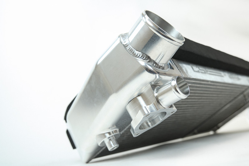 CSF 16-19 Ferrari 488 GTB/Spider 19-20 Pista High Performance Intercooler System - Raw - 8210 Photo - Close Up