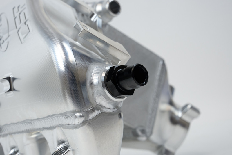 CSF BMW M2/M3/M4 S58 Comp & Non-Comp (G8X) Charge-Air Cooler Manifold - Thermal Dispersion Black - 8233B Photo - Close Up
