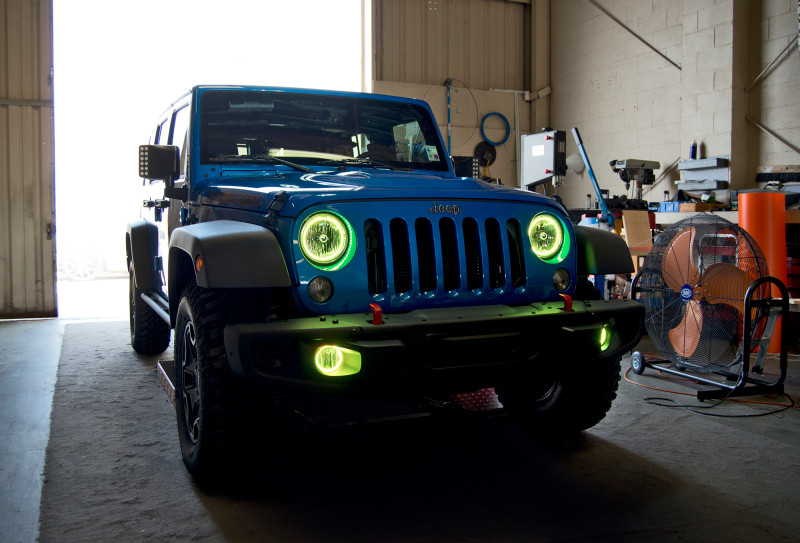 Oracle 07-16 Jeep Wrangler JK SMD HL - ColorSHIFT w/ BC1 Controller - 7079-335 Photo - lifestyle view