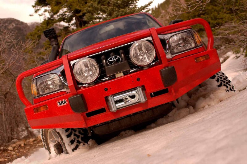 ARB Bumper/Fitting Kit Bundle 3423020 - 3423020B Photo - lifestyle view