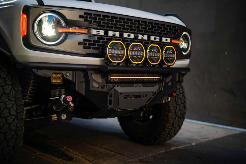 DV8 Offroad Elite Series 20in Dual Row Light Bar w/ Accent Light - BE20EW200W-H Photo - out of package