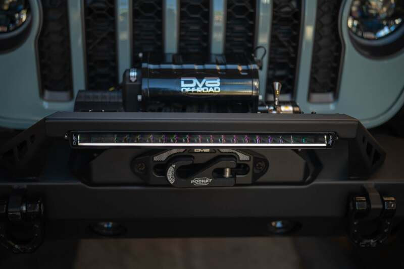 DV8 Offroad 20in Halo Elite Single Row Light Bar with Accent Light - White/Amber - BE20SW105W-H Photo - out of package